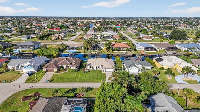 4306 SW 3RD AVENUE, Cape Coral, FL 33914