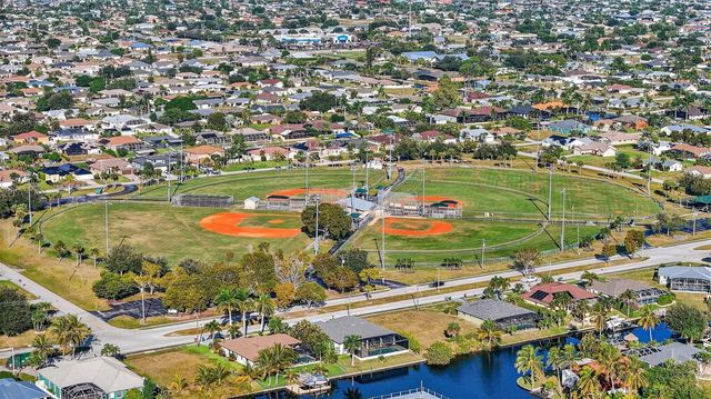 4306 SW 3RD AVENUE, Cape Coral, FL 33914