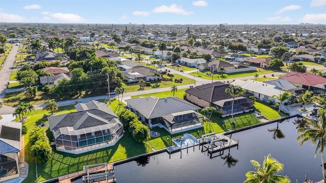 4306 SW 3RD AVENUE, Cape Coral, FL 33914