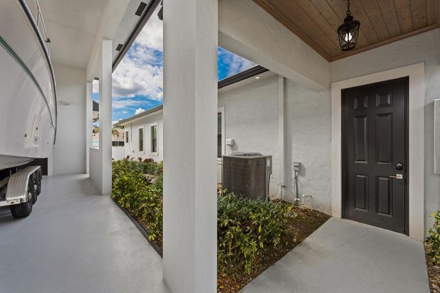 2056 SW Aaron Lane, Port St. Lucie, Port St Lucie, FL 34953