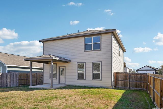 2564 Smokey Cv, Seguin, TX 78155