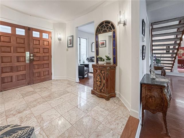 557 Susan Constant DR, Virginia Beach, VA 23451