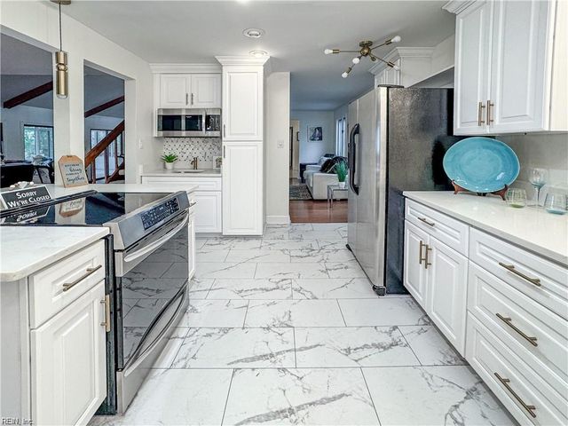 557 Susan Constant DR, Virginia Beach, VA 23451