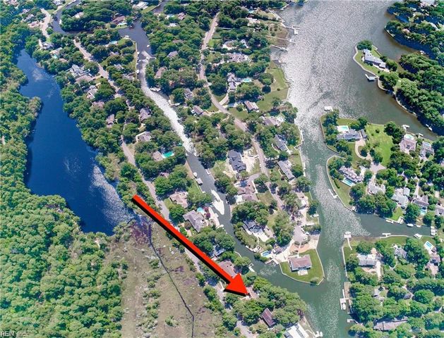 557 Susan Constant DR, Virginia Beach, VA 23451