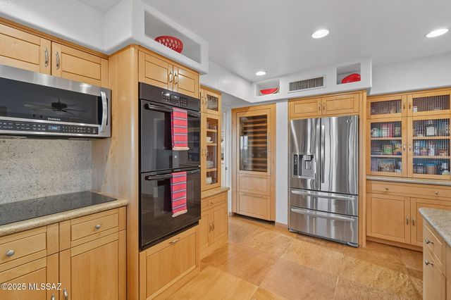 5011 N Grey Mountain Trail, Tucson, AZ 85750