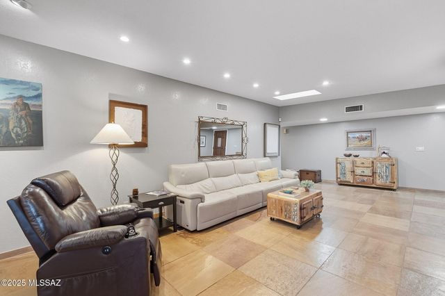 5011 N Grey Mountain Trail, Tucson, AZ 85750