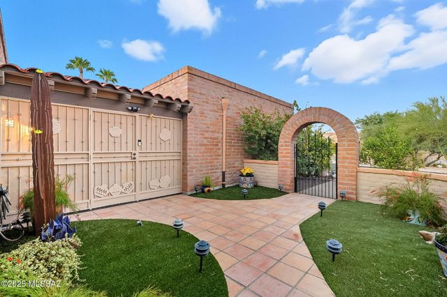 5011 N Grey Mountain Trail, Tucson, AZ 85750