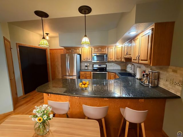 3101 SW Wanamaker Dr Apt 62, Topeka, KS 66614