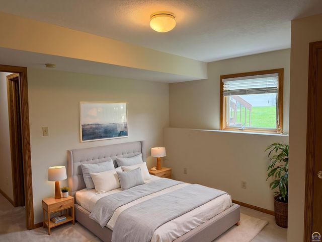 3101 SW Wanamaker Dr Apt 62, Topeka, KS 66614