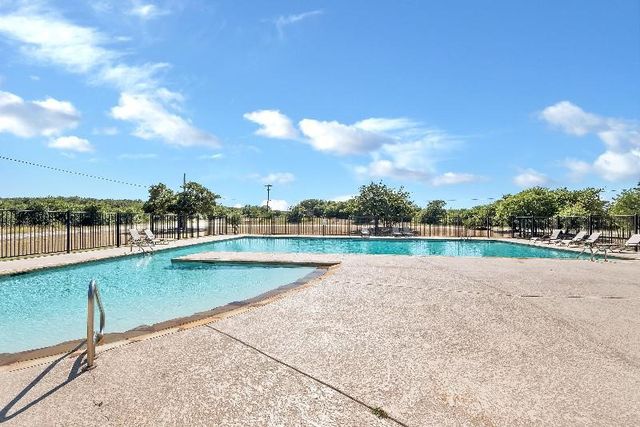 Lot 727 Sandstone Court, Sunset, TX 76270