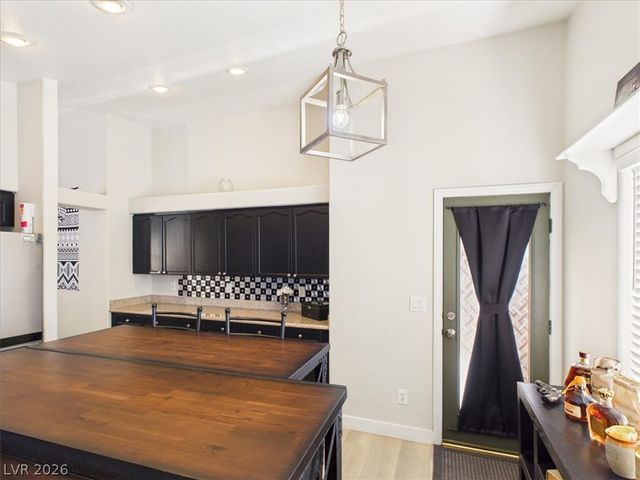 7949 Indian Cloud Avenue, Las Vegas, NV 89129