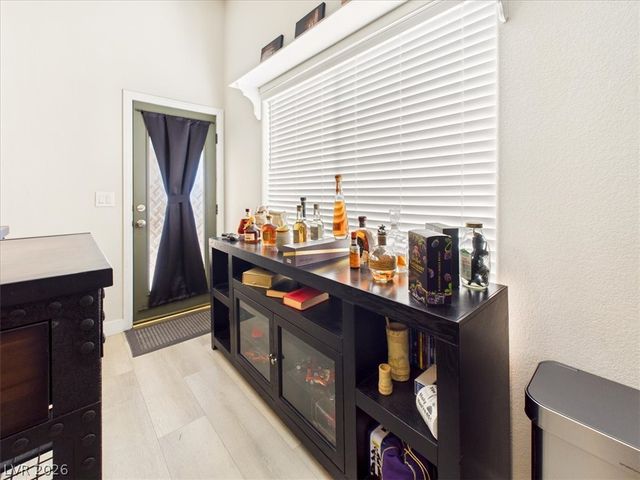 7949 Indian Cloud Avenue, Las Vegas, NV 89129