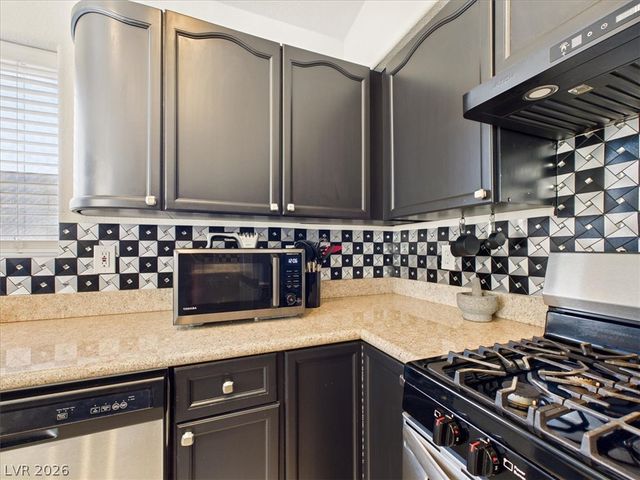 7949 Indian Cloud Avenue, Las Vegas, NV 89129