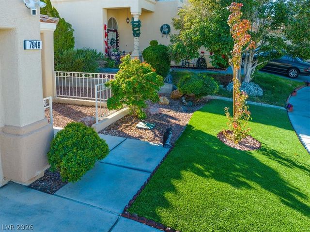 7949 Indian Cloud Avenue, Las Vegas, NV 89129