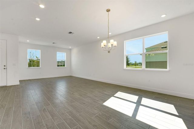 5025 FLAMELEAF STREET, Apopka, FL 32712