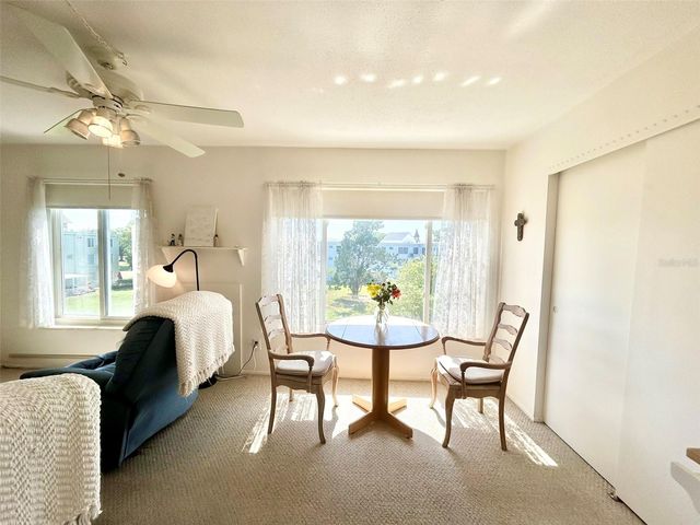 2447 ECUADORIAN WAY 73, Clearwater, FL 33763