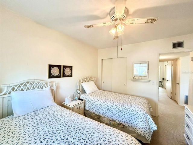 2447 ECUADORIAN WAY 73, Clearwater, FL 33763