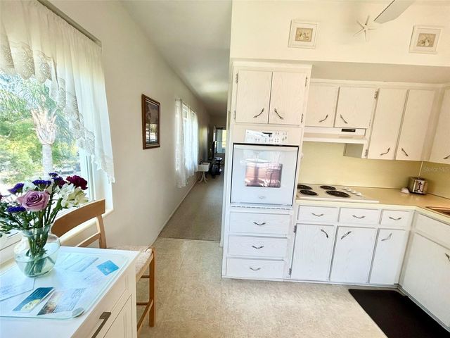 2447 ECUADORIAN WAY 73, Clearwater, FL 33763