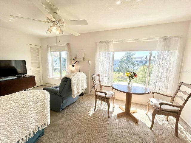 2447 ECUADORIAN WAY 73, Clearwater, FL 33763