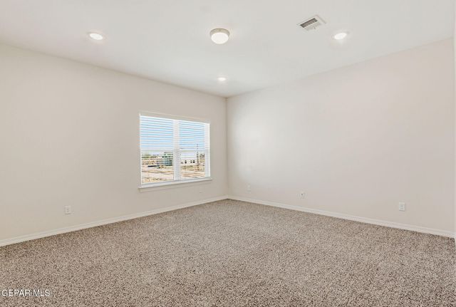 904 KEENLAND Avenue, El Paso, TX 79932