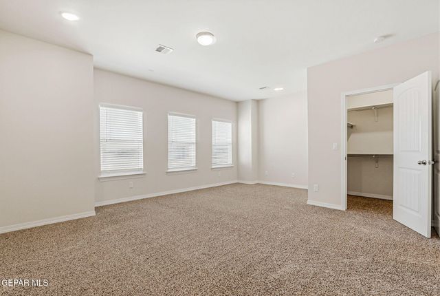 904 KEENLAND Avenue, El Paso, TX 79932