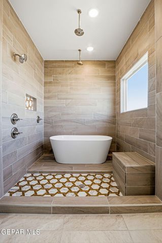 904 KEENLAND Avenue, El Paso, TX 79932