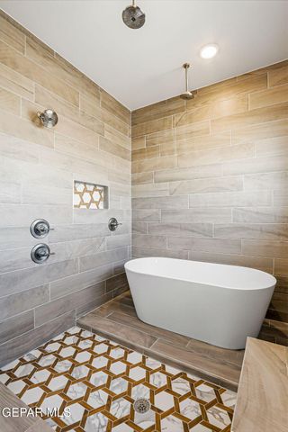 904 KEENLAND Avenue, El Paso, TX 79932