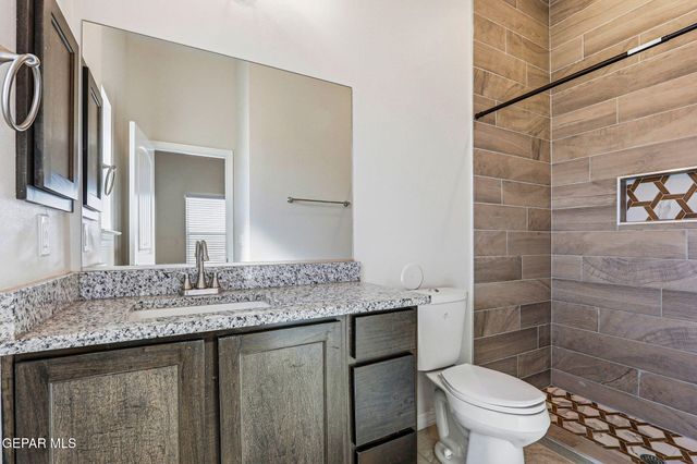 904 KEENLAND Avenue, El Paso, TX 79932