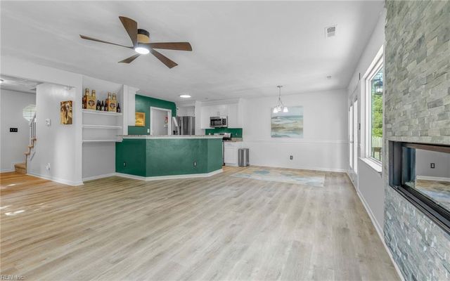 180 Kristen LN, Suffolk, VA 23434