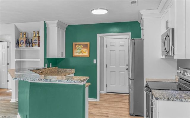180 Kristen LN, Suffolk, VA 23434