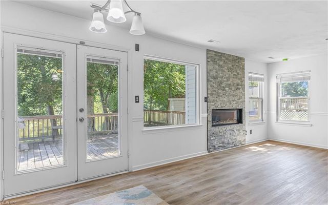 180 Kristen LN, Suffolk, VA 23434