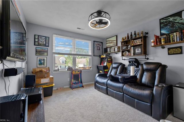 180 Kristen LN, Suffolk, VA 23434