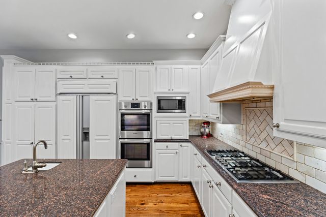 2009 Breaker Lane, Flower Mound, TX 75022