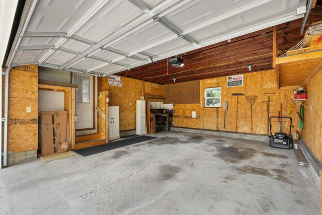 106 Collins Court, Circleville, OH 43113