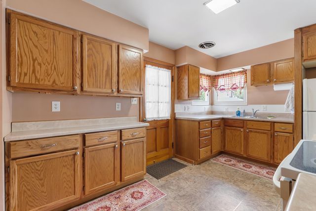 106 Collins Court, Circleville, OH 43113