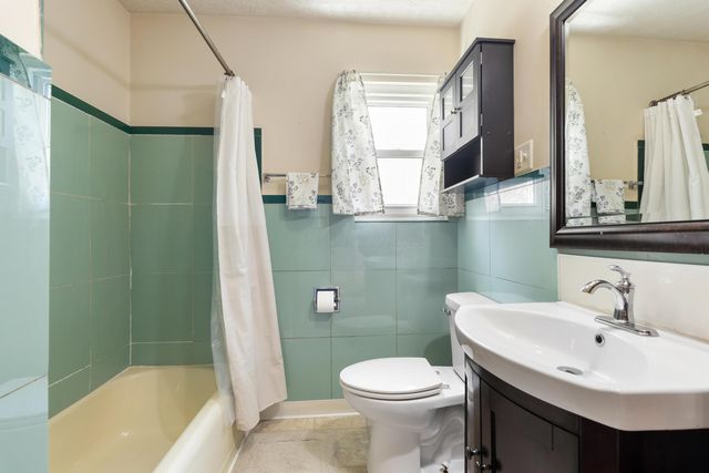 106 Collins Court, Circleville, OH 43113