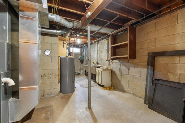 106 Collins Court, Circleville, OH 43113