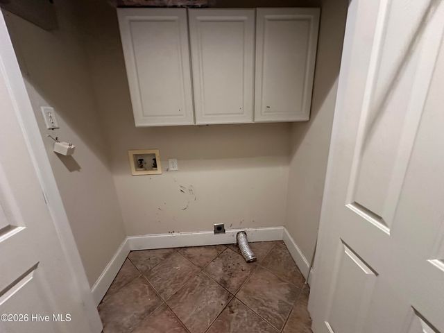 3902 Brookstone Drive, Winterville, NC 28590