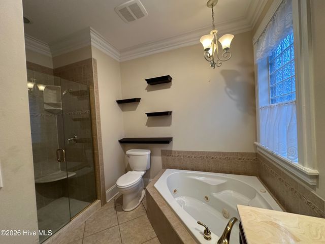 3902 Brookstone Drive, Winterville, NC 28590