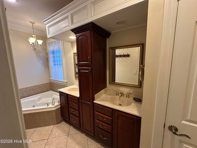 3902 Brookstone Drive, Winterville, NC 28590