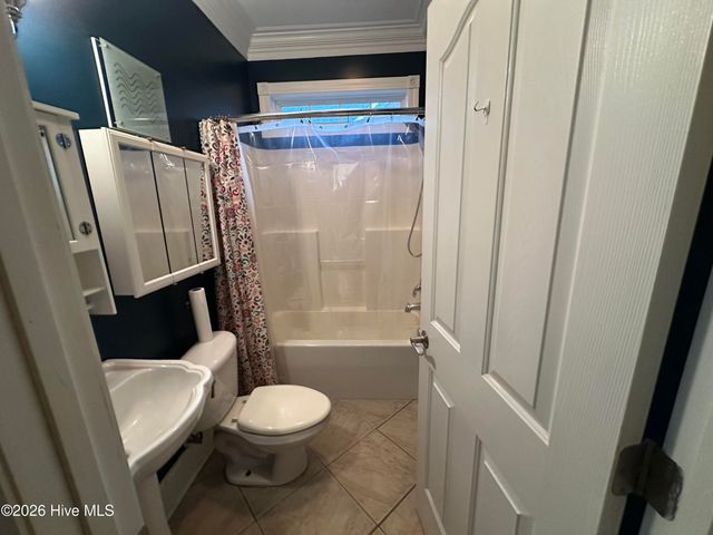3902 Brookstone Drive, Winterville, NC 28590