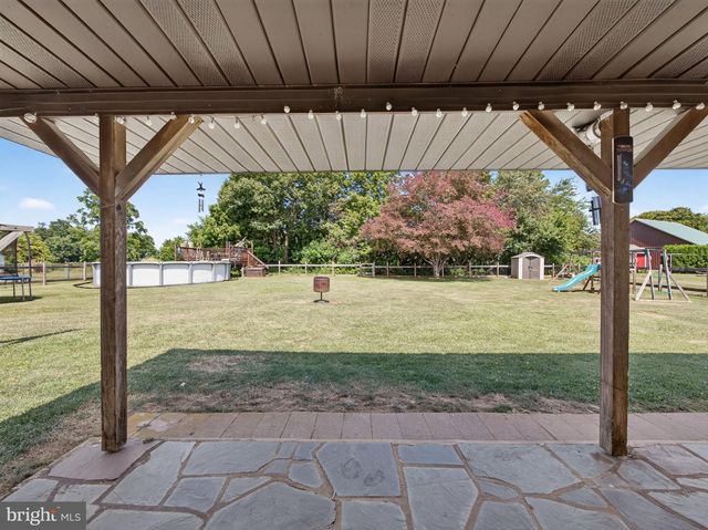 119 N MAIN ST, Alburtis, PA 18011