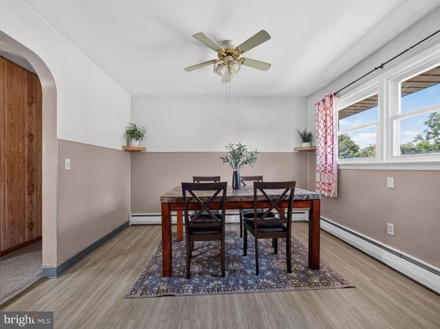 119 N MAIN ST, Alburtis, PA 18011