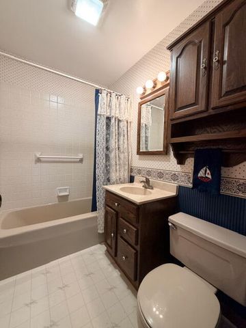54 Dogwood Drive, La Porte, IN 46350