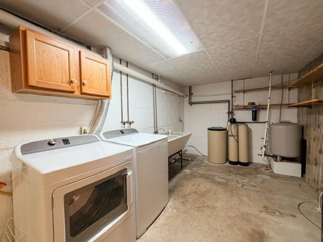 54 Dogwood Drive, La Porte, IN 46350