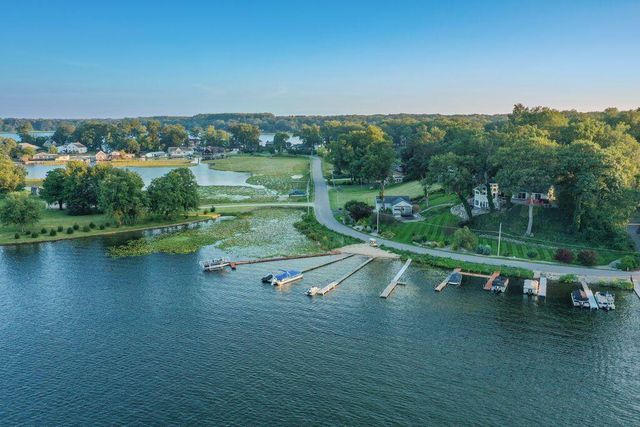 54 Dogwood Drive, La Porte, IN 46350