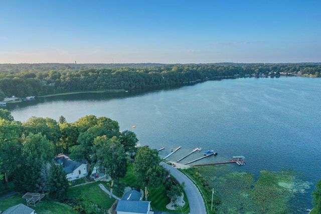 54 Dogwood Drive, La Porte, IN 46350