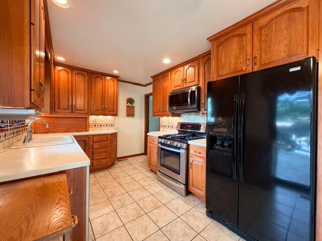 54 Dogwood Drive, La Porte, IN 46350