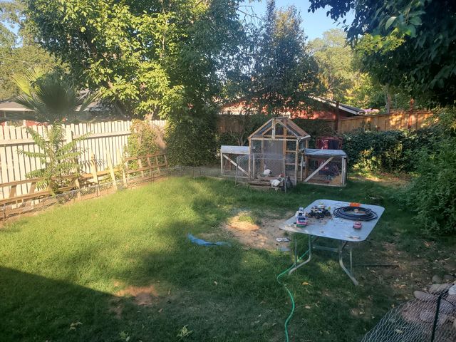 2576 W Hillside Drive, Anderson, CA 96007