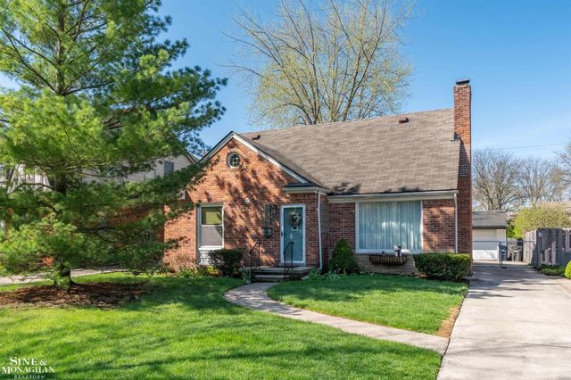 833 University Place, Grosse Pointe, MI 48230